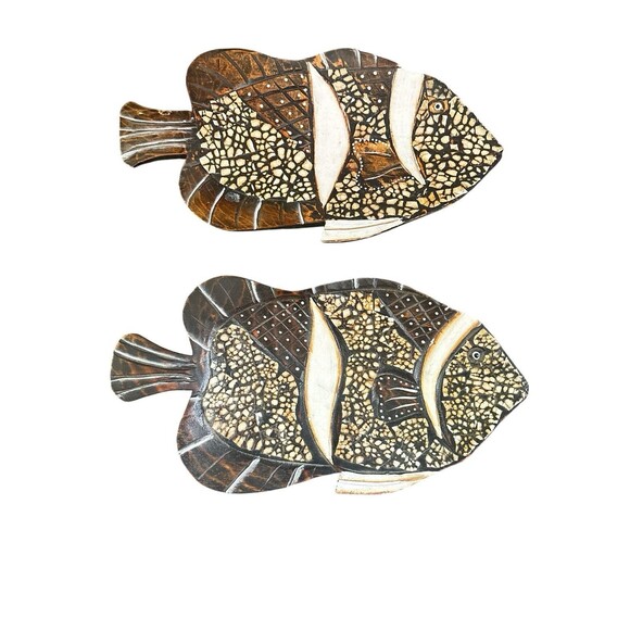 Natural Wood Fish Shaped Tray Hand Made Carved & Inlayed Folk Art 10.5” Set Of 2 - Picture 1 of 7
